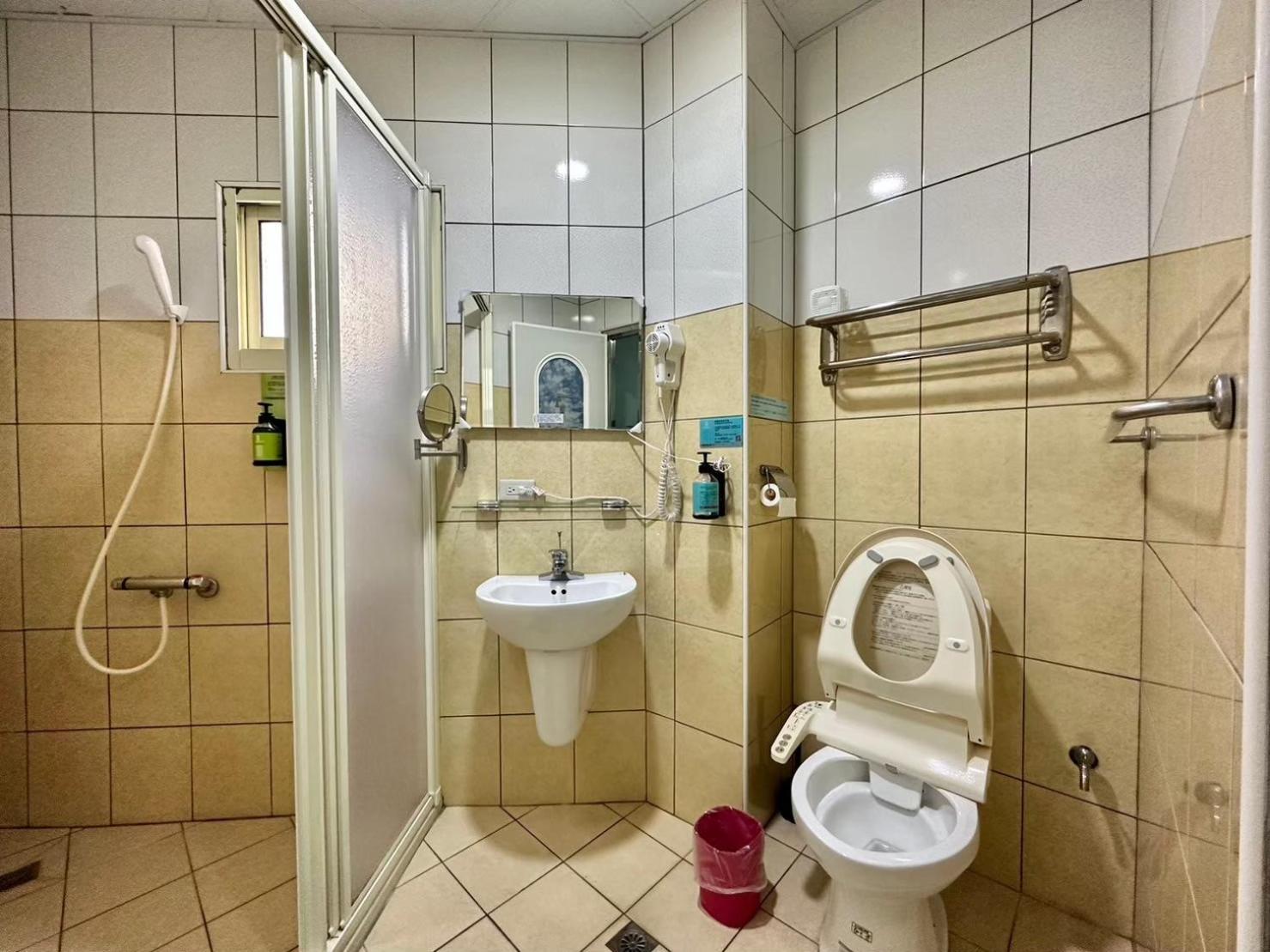 Luyu Homestay Lukang Bagian luar foto